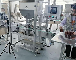 2021款醬料極速灌裝機，挑戰(zhàn)多頭醬料灌裝系統(tǒng)100天